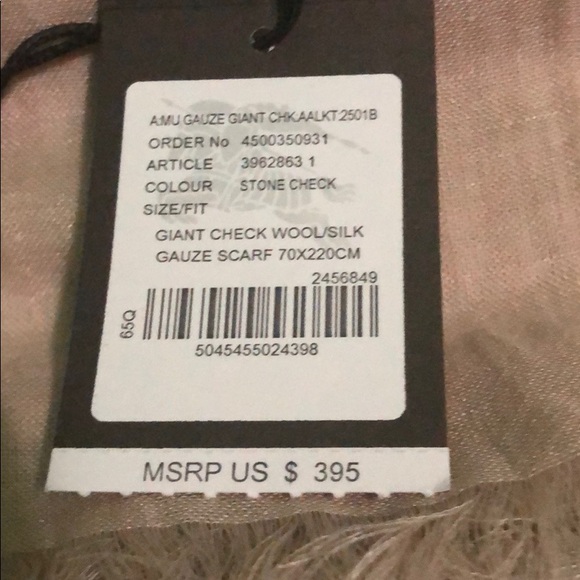 Scarf - Picture 2 of 5